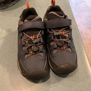 Keen waterproof shoes